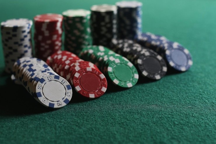 Simbol tanda tanya besar mewakili bagian tanya jawab di situs web taruhan online